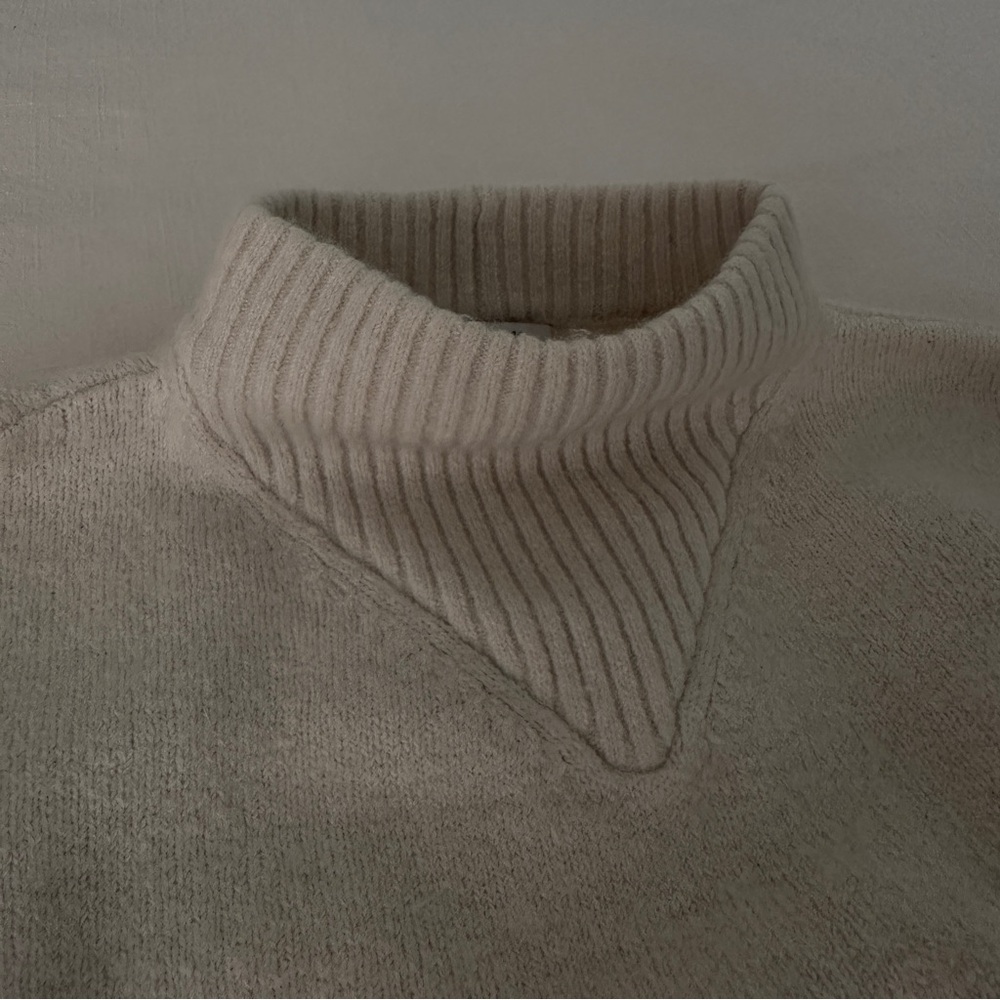 Madewell Women’s Mockneck Sweater in Cream
